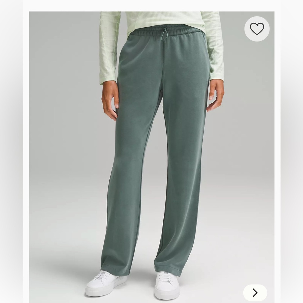 Lululemon softened high rise pants size 10 EUC